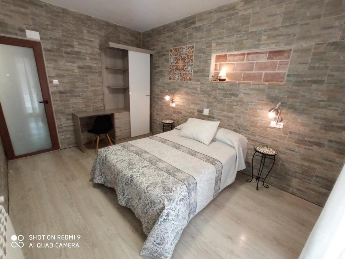 Apartamentos La Casona De Ezcaray Con Terrazas Y Patios Individuales Buitenkant foto
