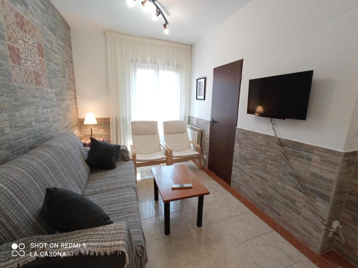 Apartamentos La Casona De Ezcaray Con Terrazas Y Patios Individuales Buitenkant foto