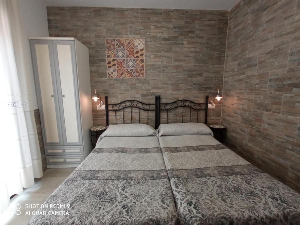 Apartamentos La Casona De Ezcaray Con Terrazas Y Patios Individuales Buitenkant foto