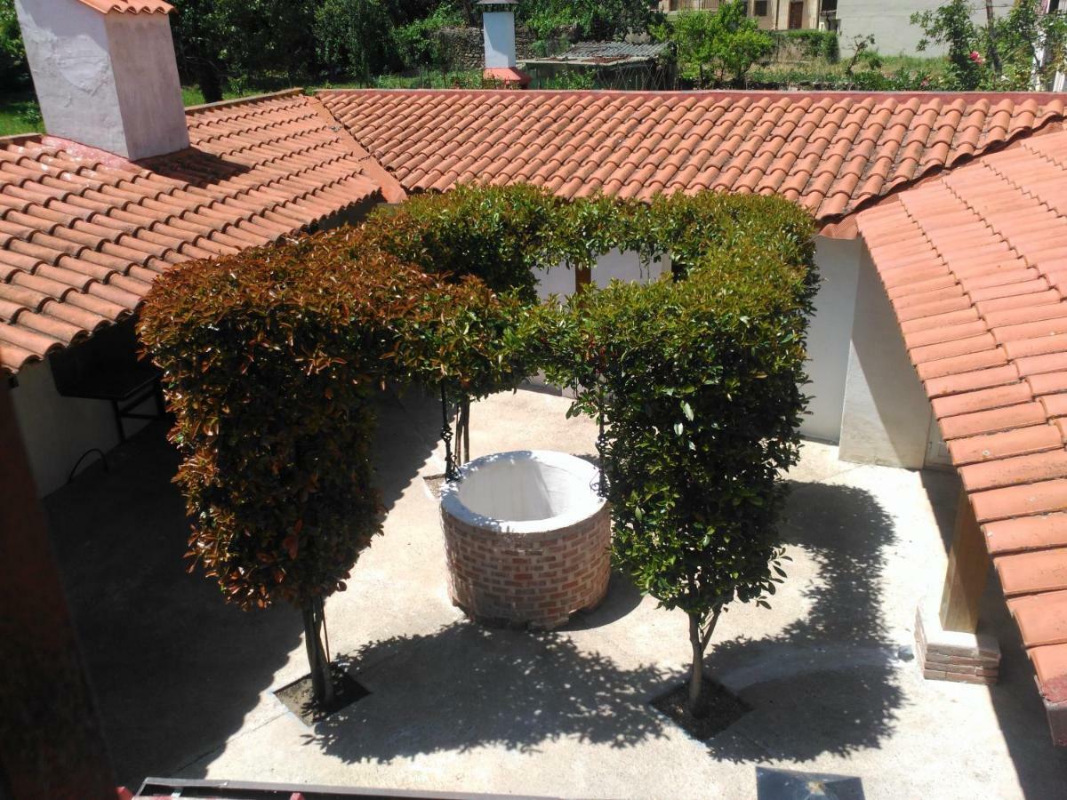Apartamentos La Casona De Ezcaray Con Terrazas Y Patios Individuales Buitenkant foto